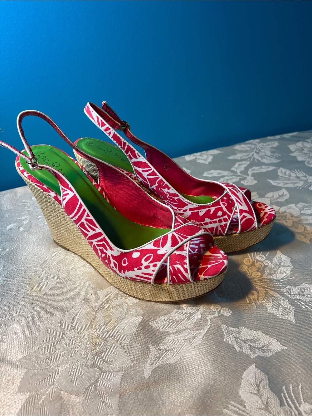 Lilly Pulitzer Pink and White Platform Wedge Shoes Size 10M